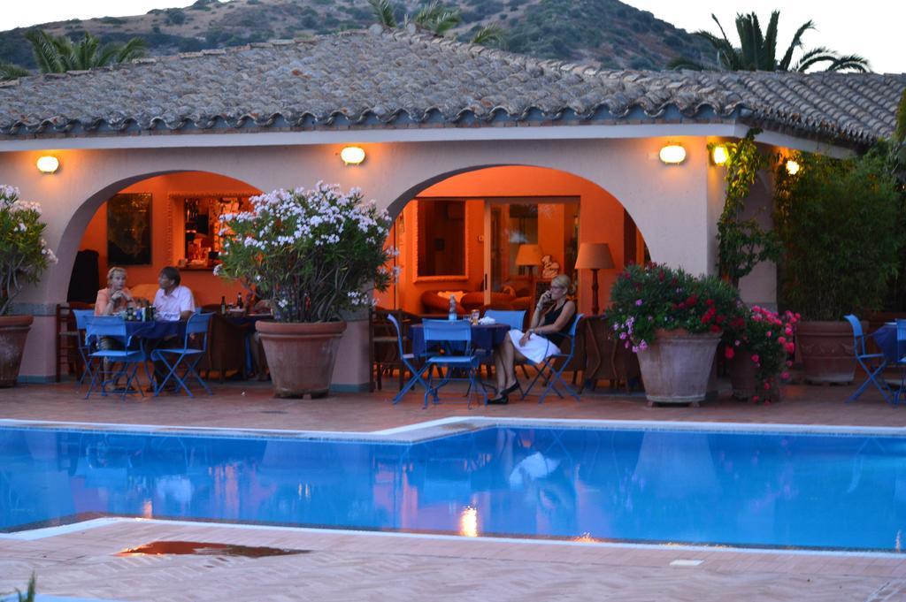 Residence Fenicia Villasimius Εξωτερικό φωτογραφία