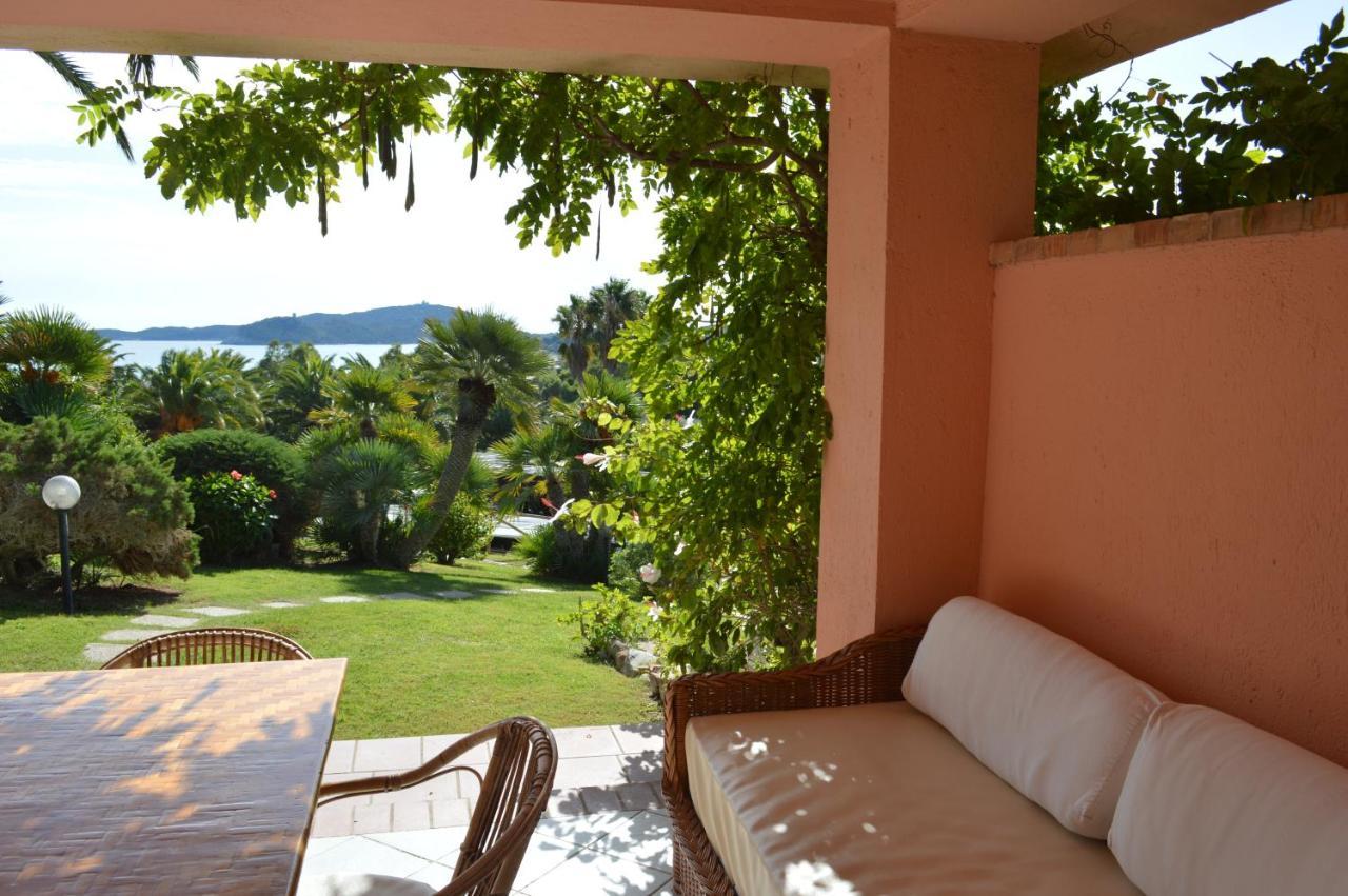 Residence Fenicia Villasimius Εξωτερικό φωτογραφία